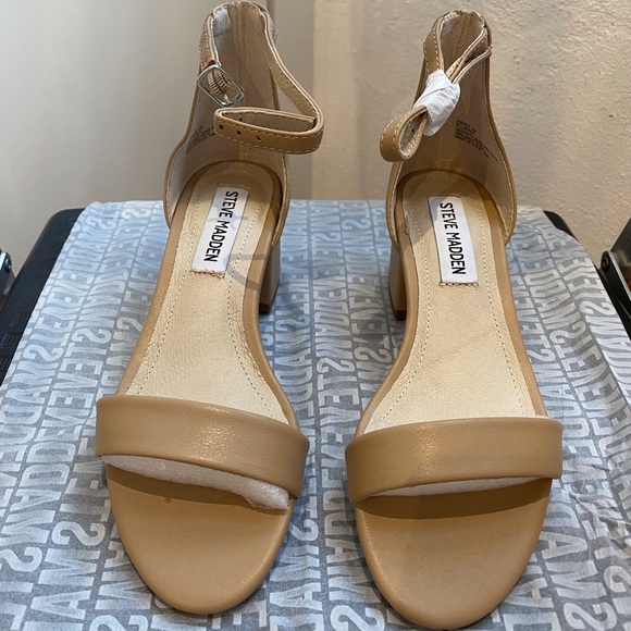 Steve Madden Sandals, Irene Style, Blush Color, Woman Size 4 - Picture 5 of 9